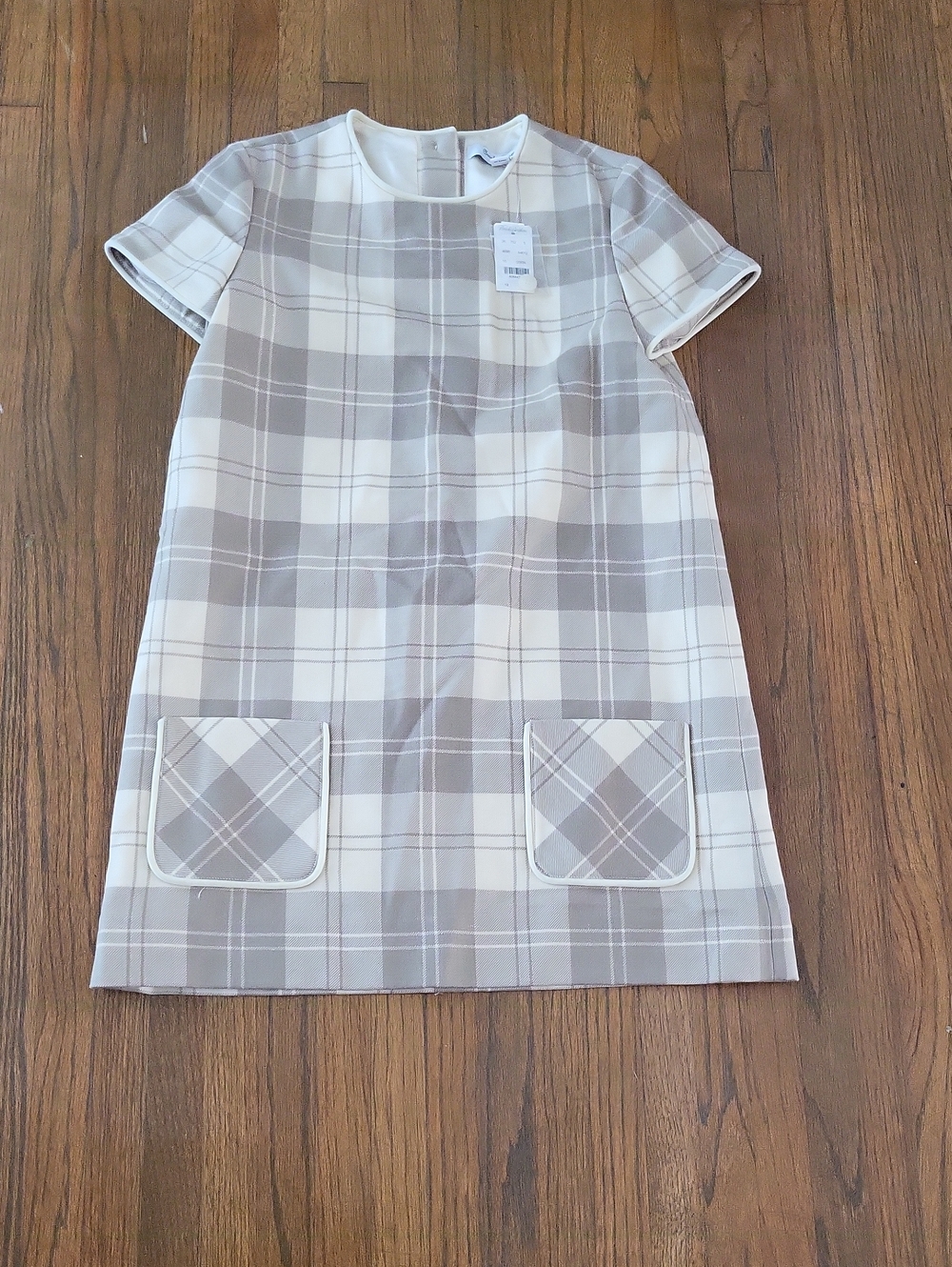 Brooks Brothers Beige and Cream Plaid Short-Sleeve Shift Dress With Gold Accents